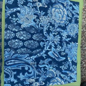 Pottery Barn Standard pillow sham